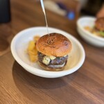 なぎさのハンバーガー - 無花果ジャムとゴルゴンゾーラのチーズバーガー