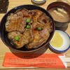 豚丼のぶたはげ 本店