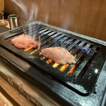 和牛焼肉 牛WAKA丸 - 