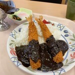 目黒区役所 レストラン - 