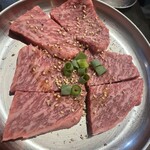 炭火焼肉 かんちゃん - リブシン　¥1600