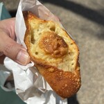 イロハベーカリー - チーズフランス