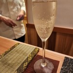 鮨 楽一 - スパークリングワイン