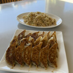 ぎょうざの焼吉 - 