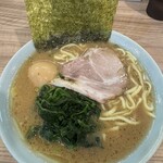 ラーメン 清水家 - ラーメン（並）￥900- 味玉¥130-