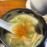 游喜庵 - パンチが欲しくて七味とマイ黒胡椒をふりまくり