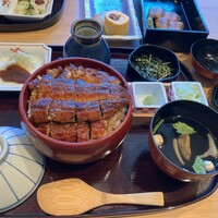 ひつまぶし名古屋備長 丸ビル店 - 