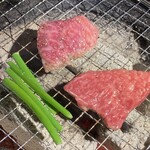 炭火焼肉 焼きしゃぶ にく式 - 