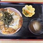 民宿 青塚食堂 - カツ丼