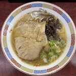豚珍軒 - 博多ラーメン600円