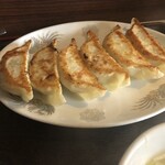 手作り鉄鍋餃子 双龍 - 