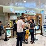 ミルク&パフェ よつ葉ホワイトコージ 新千歳空港店 - 