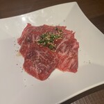 肉のひぐち直営焼肉 安福 - クリ　　　1590円　　初体験！マジにウマウマ　牛