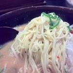 玄屋 - 細麺です。