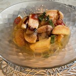 るこら・るっこら - 桃とトマト、バジリコの冷製カッペリーニ