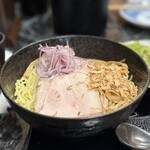 なんか喰ぃ亭 - 何故か２玉弱(頼んでない)f^_^;