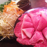 花 - 初体験！こんなに厚切りしゃぶしゃぶ鍋、しゃぶしゃぶせずにドボンと鍋に落として下さい！