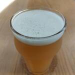 クラフトビール醸造所 陸前高田マイクロブルワリー - りんごエール（小グラス）　500円