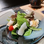 好し智 - いろいろサラダ（鱧、アオリイカ、ブルーベリー、酒粕クリームチーズ）