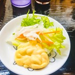 麺紡 - 無料の野菜ｻﾗﾀﾞ