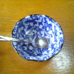 たむら食堂 - もつ煮 ＆ タンメン ＆ いちごアイス 果肉入り