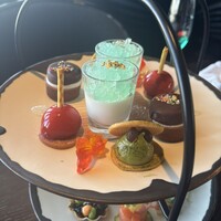 DINING & BAR TABLE 9 TOKYO - 