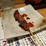 炭火やきとり隠れ家 呑んべゑ - 盛り合わせは順番に出してくれるので熱々