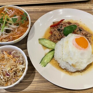 サイアムセラドン_1