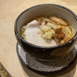 人類みな麺類とエスサワダ - 