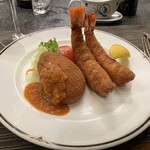 洋食の店　みしな - フライ✨カニクリームコロッケ＆エビフライ2尾✨美しき衣✨そして揚げ色✨՞⸝⸝ᵒ̴̶̷  ᵒ̴̶̷⸝⸝՞✨