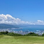 鉄板焼 結久 - 富士山は見えず、クルーズ船が寄港