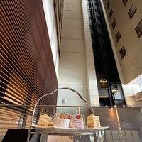 ポム・ダダン - 