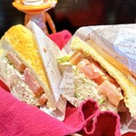 くるみ - トマトスライスだけでも分厚い⤴︎⤴︎
中の具材もギッシリ♡