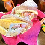 くるみ - 野菜たっぷりツナサンド 950円