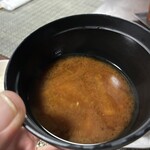 ちかさんの手料理 - 赤だしは家庭的な味わい