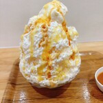 かき氷工房 雪菓 - キャラメルソースをかけて味チェン♪