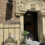 パリアッシュ - 入口