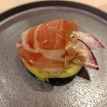 イタリアンレストラン Zucca - ELEZO社生ハムと水茄子の冷製