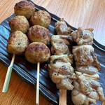 個室で味わう博多もつ鍋と手打ち焼き鳥 呑兵衛 - 