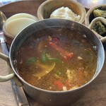 スパイス研究所MAD CHEFs - 週替わりのMADカレー(中辛)