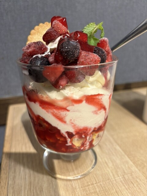 E&amp;A cafe Raraporto Minato Akurusu Ten photo 5