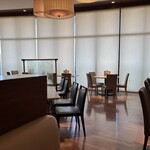 ブッフェレストラン 八献 - 