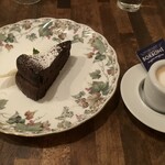 CANOA 武蔵小杉 - ショコラータとマキアート