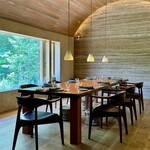 レストラン ナズ - テーブル席