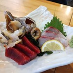 北海道マルハ酒場 - おまかせ刺身3点盛り1,969円