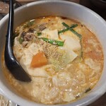 綾瀬肉流通センター - ユッケジャンクッパ