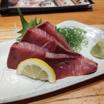 蔵元居酒屋 清龍 - ブリ刺身580円(税別)