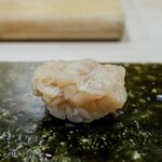 鮨 たな華 - 帆立