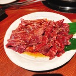 焼肉 さわぎ - 牛頬肉です