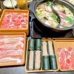 しゃぶ葉 - 料理写真:しゃぶしゃぶ食べ放題